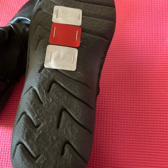 Never worn- Arnold Churgin black leather boots - Picture 5 of 5